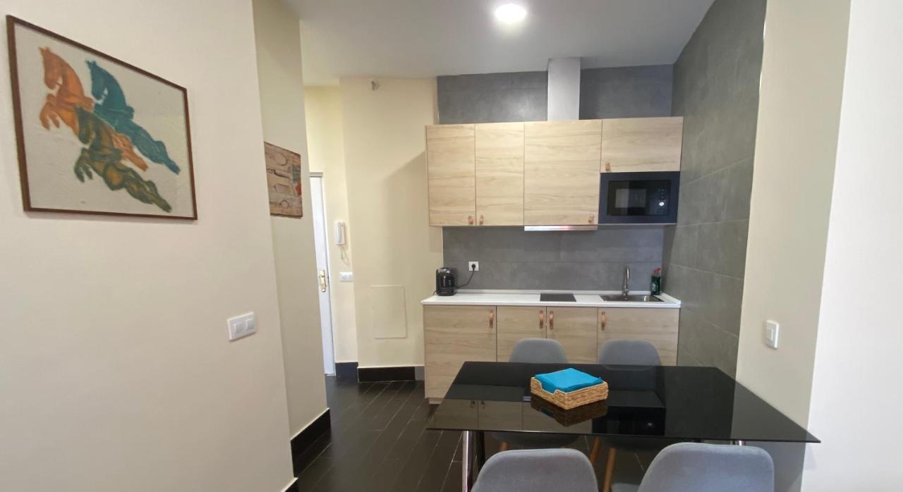 Aym Places Maestranza Apartman Sevilla Kültér fotó
